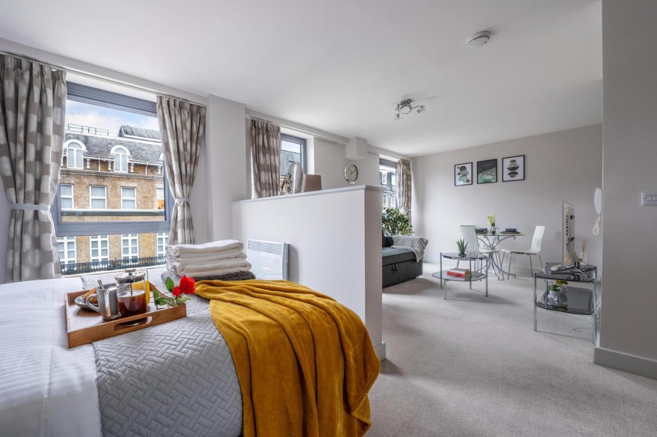 Windsor Luxury Studio Apartment Екстер'єр фото