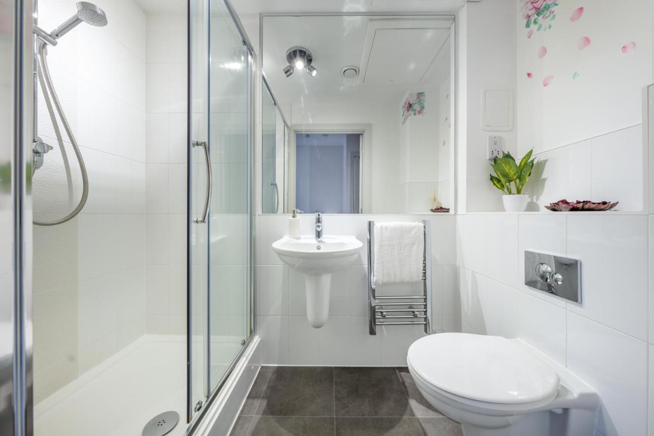 Windsor Luxury Studio Apartment Екстер'єр фото